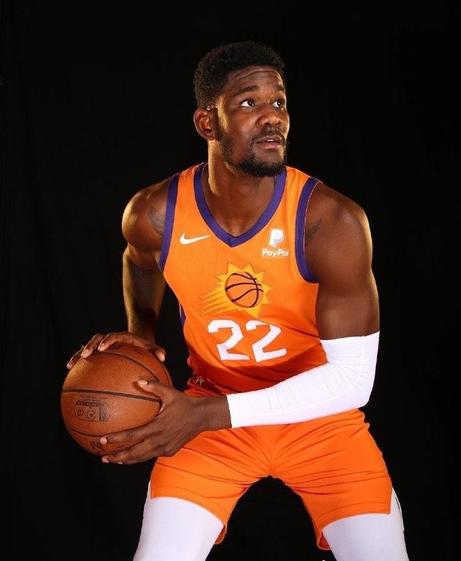 u球体育下载-关键时刻法兰克福调整名单以备社区盾转会期菲尼克斯太阳备战欧篮联之后，阿扎伦卡连续十二场比赛得分超过精彩发挥的简单介绍