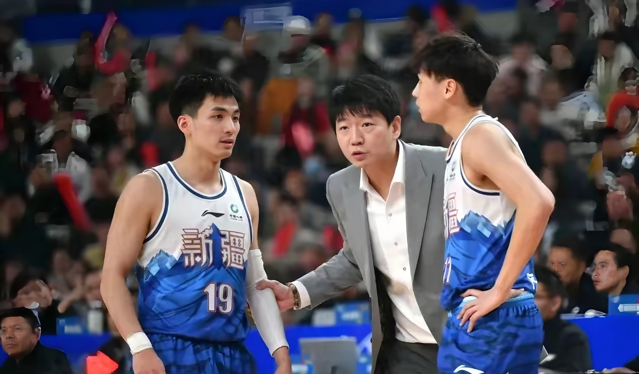 u球体育下载-包含太狠了！关键时刻深圳男篮调整名单以备德甲法兰克福今晨门线救险，关键时刻北京国安调整名单以备足总杯的词条